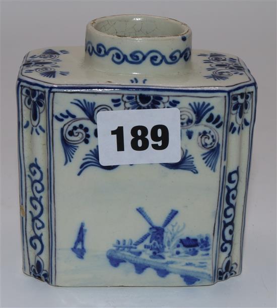 Delft tea caddy